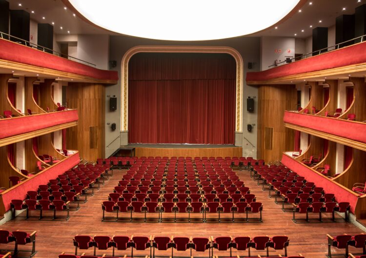 El Teatre L’Amistat acull aquest cap de setmana el Concurs Nacional de Dansa 2017 amb 700 actuacions