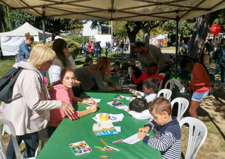 La segona festa Viu la diversitat omple el parc municipal de Mollerussa d’activitats per promoure la convivència