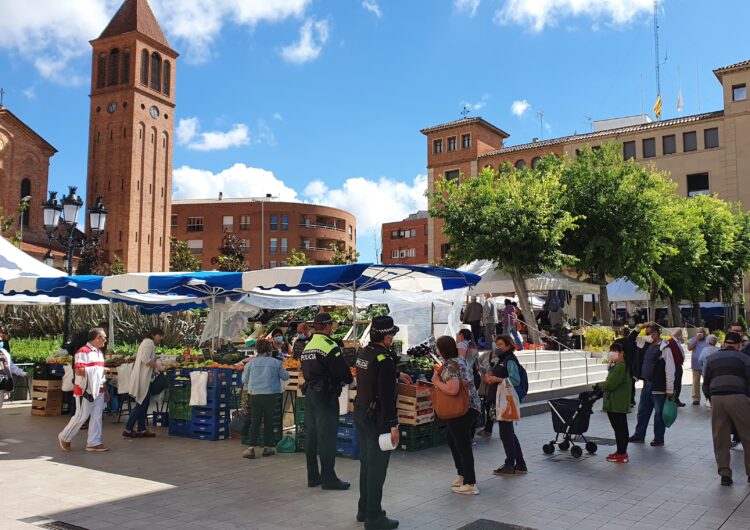 Torna el mercat setmanal de Mollerussa amb 25 parades i mesures de seguretat després de dos mesos