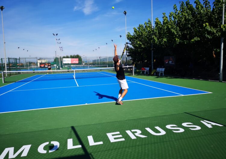 El Club de Tennis Mollerussa inaugura les noves pistes