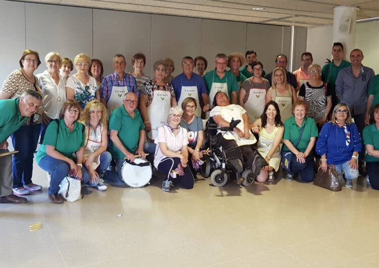 Un centenar de persones celebren el Dia de l’Associacionisme a Golmés