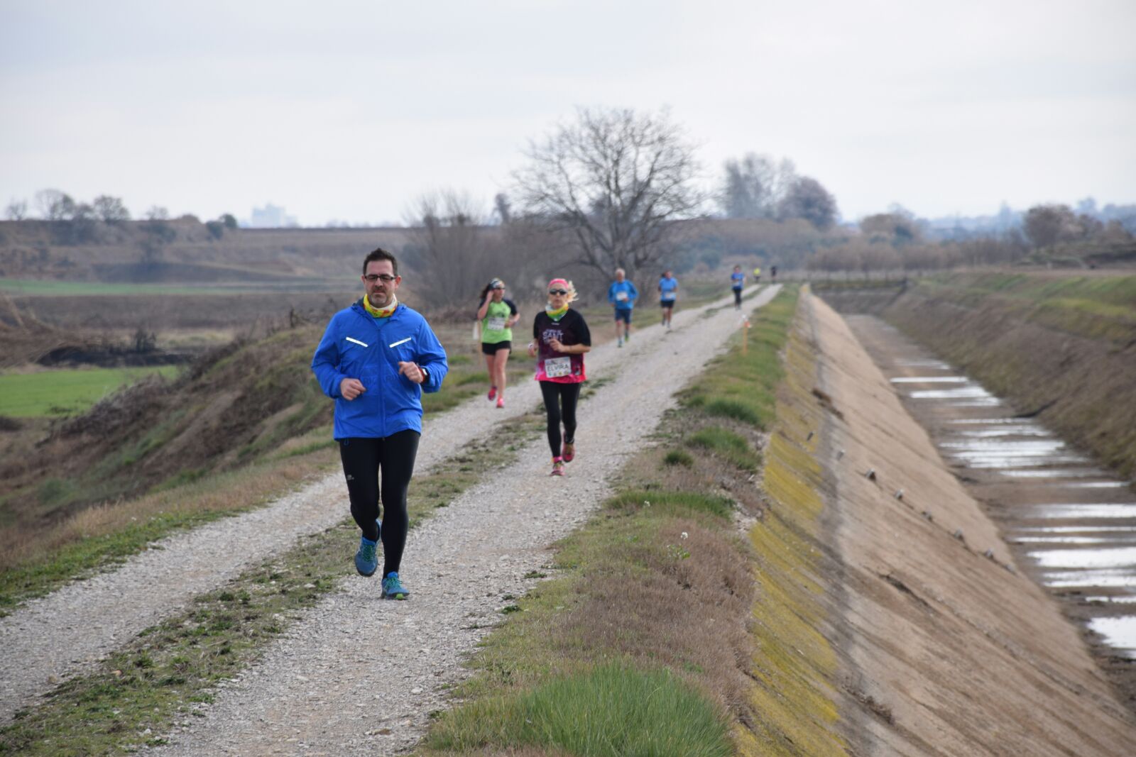 Més de 100 participants en la I Cursa Canal Avall, amb Arnau Sugraés i Rosa Mari Carulla com a guanyadors