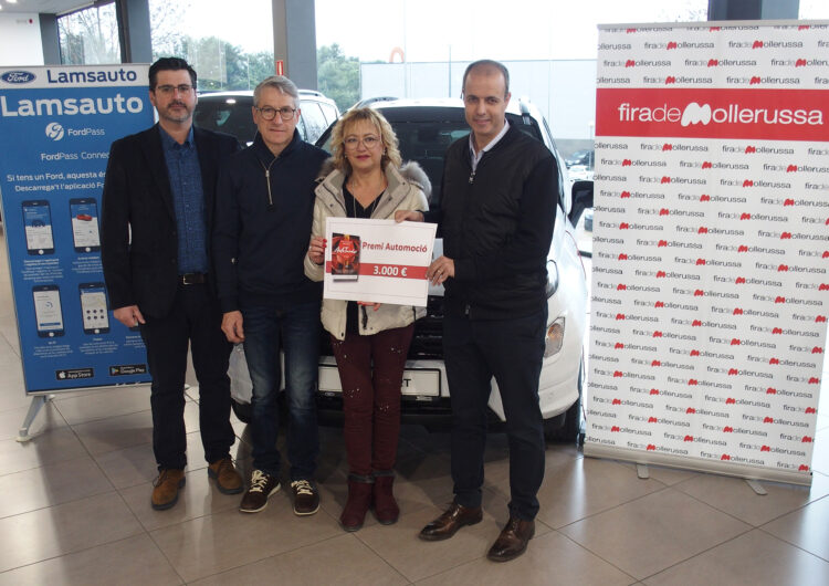 Goretti Cunillera, de l’Albi, s’emporta el premi de 3.000 euros per comprar un cotxe a l’Autotardor de Fira de Mollerussa