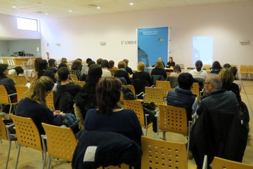 Setanta docents busquen eines al Saló del Llibre Infantil i Juvenil per despertar entre l’alumnat el gust per llegir