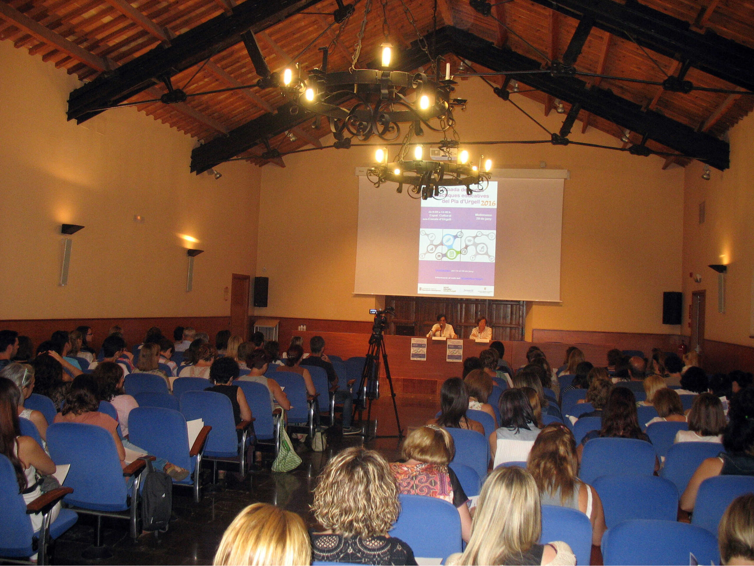 Uns 170 professionals del món de l’educació comparteixen experiències a la Xa Trobada de Bones Pràctiques Educatives del Pla d’Urgell