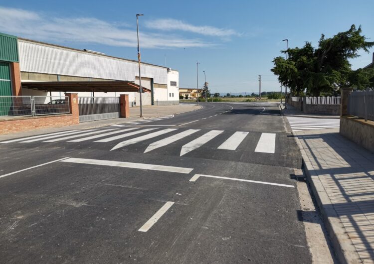 Renovat el paviment de les vies principals d’accés a Vilanova de Bellpuig