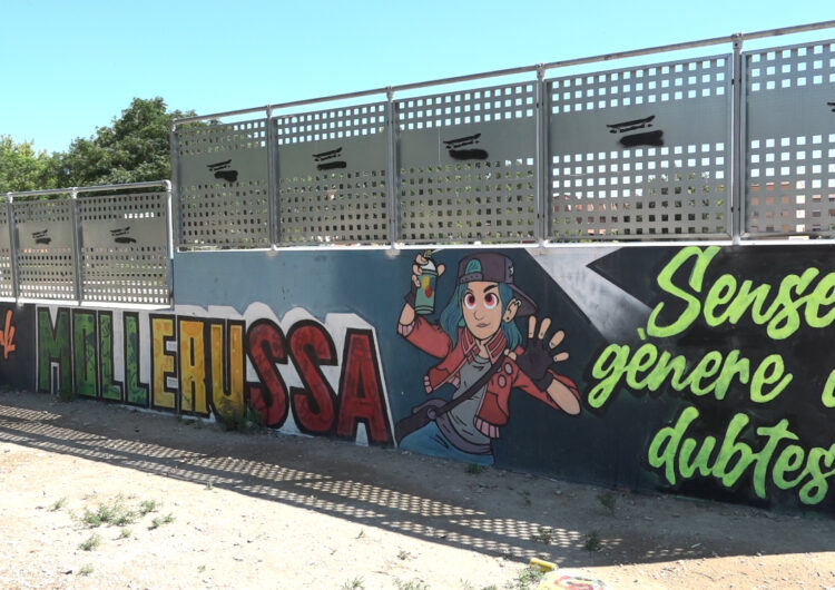 Mural contra la discriminació per raó de gènere i el sexisme a la pista de patins de Mollerussa