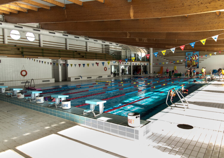 Quatre empreses opten a les obres per adequar la piscina coberta de Mollerussa