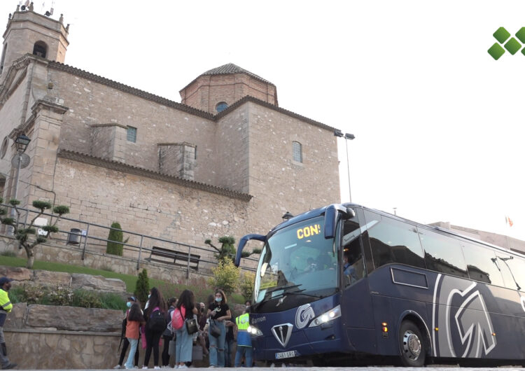 Alumnes de Golmés es beneficien del servei de transport escolar fins a l’Institut La Serra després de les protestes