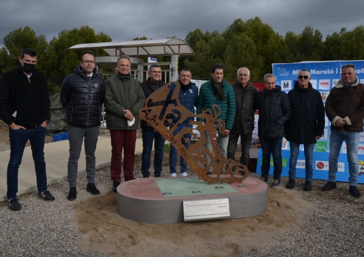 La pista d’atletisme llueix la sabata símbol dels Xafatolls