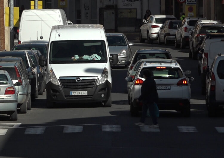 Tasques per millorar la seguretat i la mobilitat al carrer de Domènec Cardenal a partir de dijous