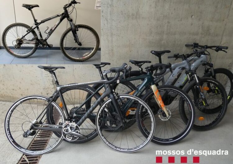 Els Mossos d’Esquadra detenen un home a Mollerussa per robar sis bicicletes d’alta gamma