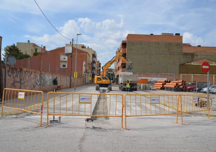 Comencen les obres de renovació del clavegueram del carrer Urgell i la plaça de l’Estació de Mollerussa