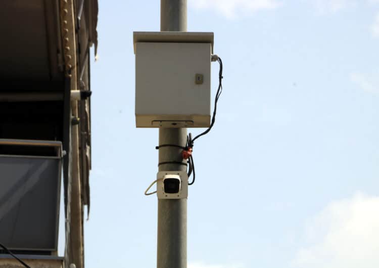 Mollerussa ampliarà fins a quatre les càmeres que controlen els veïns a l’hora de tirar la brossa als contenidors