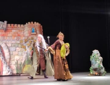 Més de 770 alumnes del Pla d’Urgell assisteixen a les representacions de l’obra de teatre en anglès ‘Excalibur’