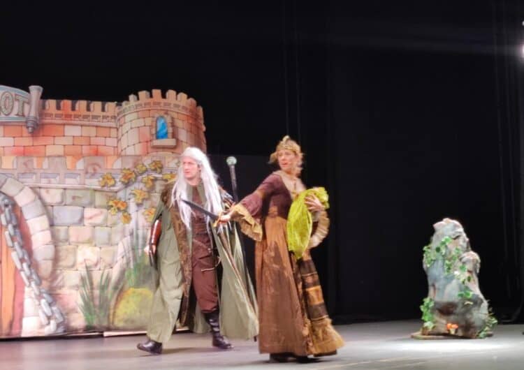 Més de 770 alumnes del Pla d’Urgell assisteixen a les representacions de l’obra de teatre en anglès ‘Excalibur’