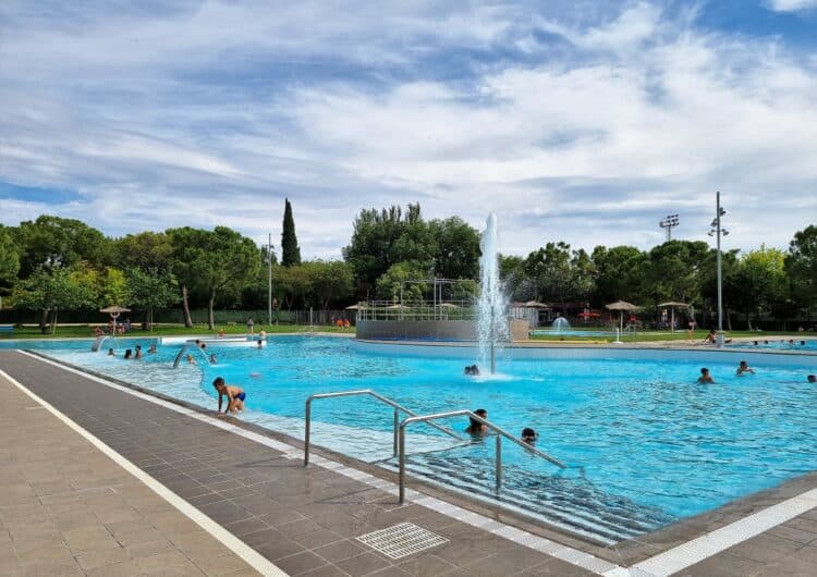 Les piscines municipals acullen avui i demà jocs aquàtics per conscienciar sobre el reciclatge i el medi ambient