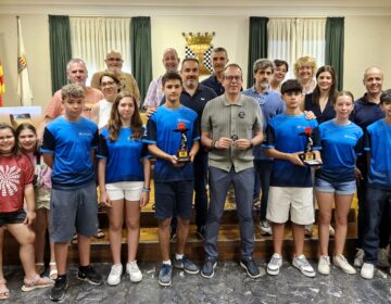 L’Ajuntament rep l’equip Robotech després de guanyar dos premis a la final mundial de la First Lego League