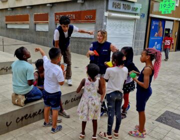 “Gaudim Mollerussa” estrena la prova pilot de “Patis Oberts” amb l’obertura del pati de l’Escola Les Arrels