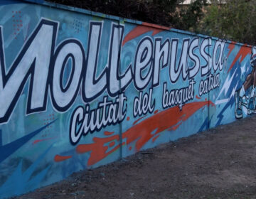 Mollerussa deixa empremta de la capitalitat del Bàsquet Català 2026 amb un mural participatiu